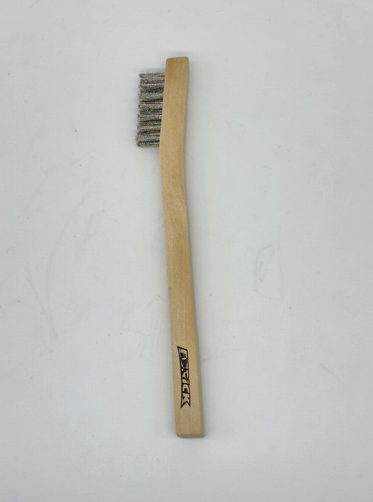 Wire brush