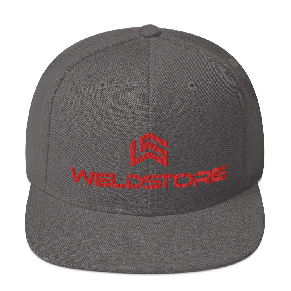 Snapback hatt
