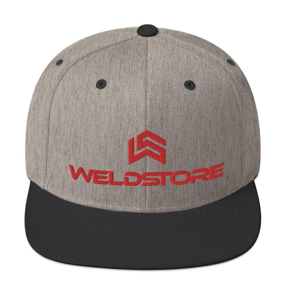 Snapback hatt