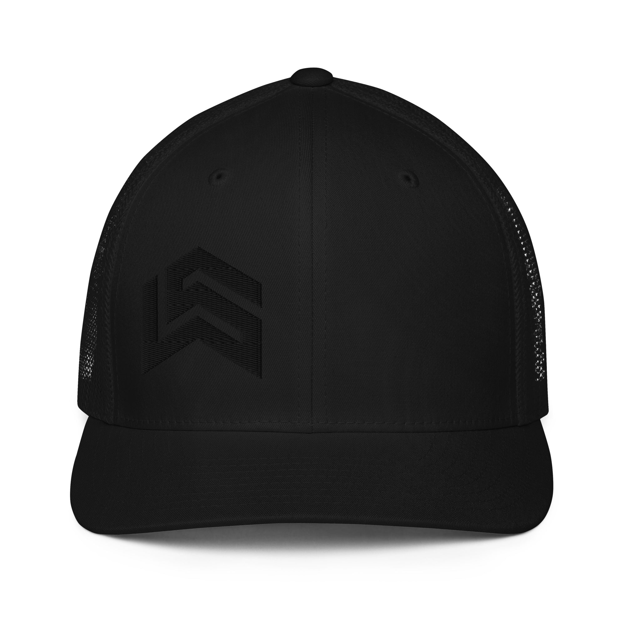 Closed-back trucker cap